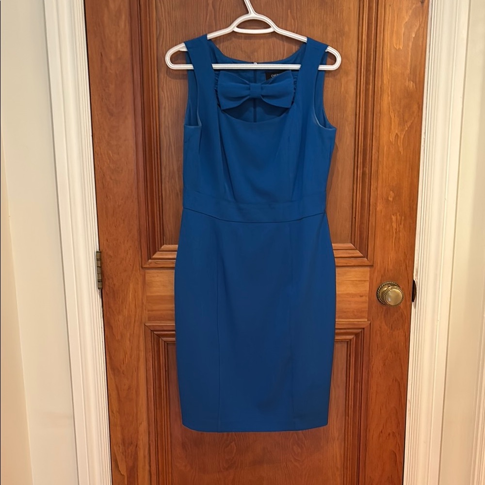 Elegant Blue Sleeveless Dress